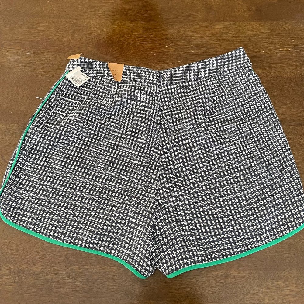Daniel Cremieux black and white plaid Ladies shorts Sz 10